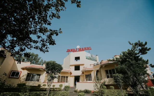 TGI Jahaj Mahal Resort