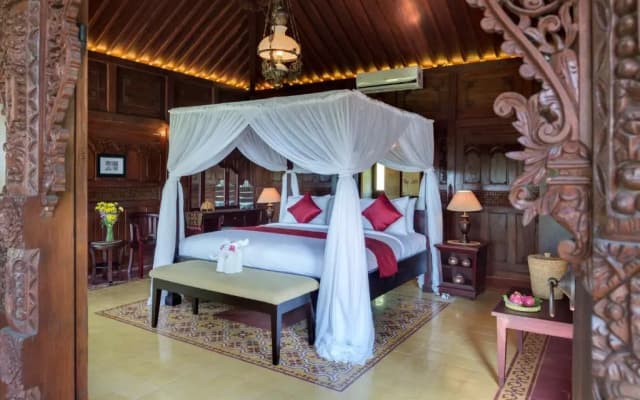 Diamond Beach Villa Lombok