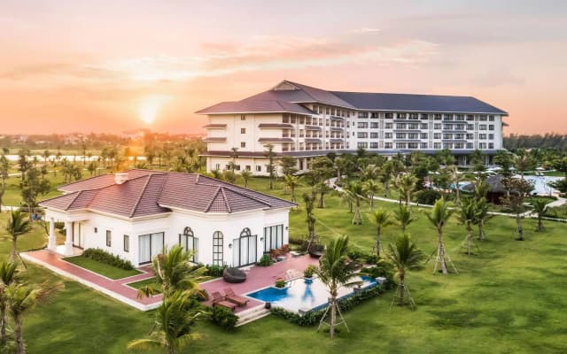 Vinpearl Cua Hoi, Affiliated by Meliá