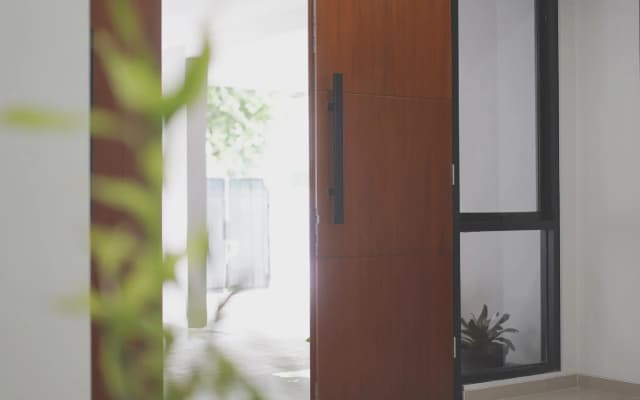 UROOMS Panglima Polim