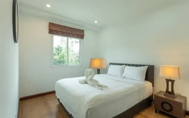 3BR Gym & Sauna 12 Mins to Patong V69