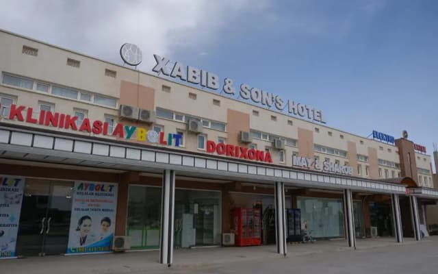 Хабиб и сын