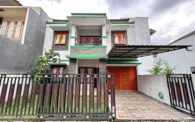Homestay Jogja dekat Ambarukmo by Simply Homy
