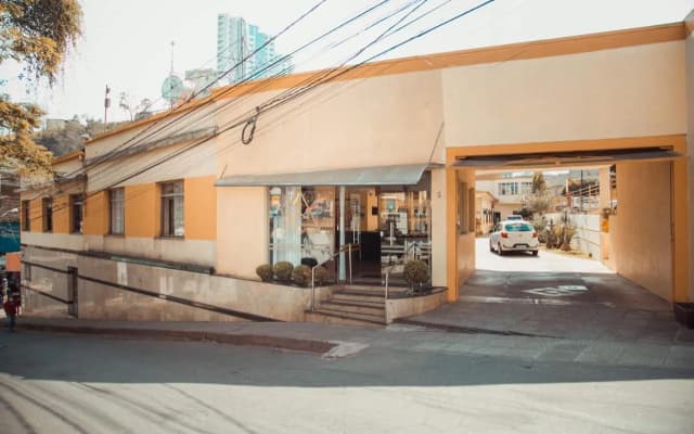Hotel Meri