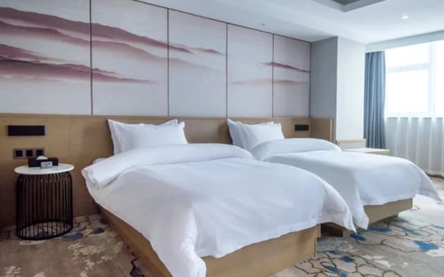 Metropolo Jinjiang Hotels (Fengxian Jinjiang Building)
