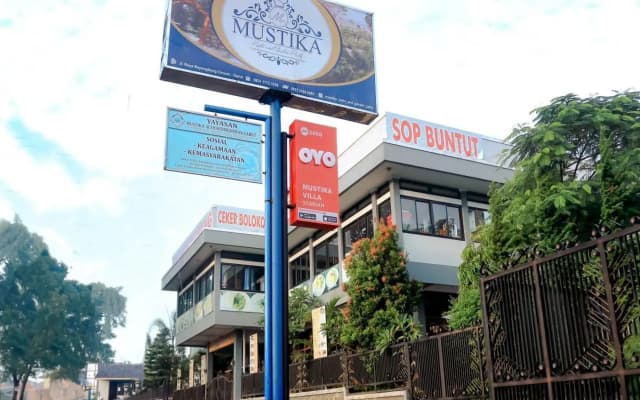 Oyo 2868 Mustika Villa