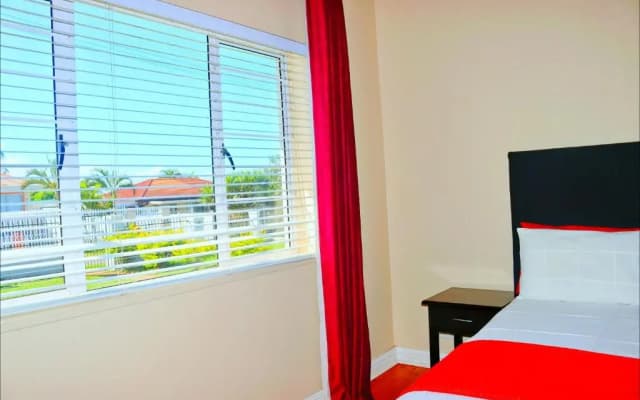 Seas Of Ships Guest House