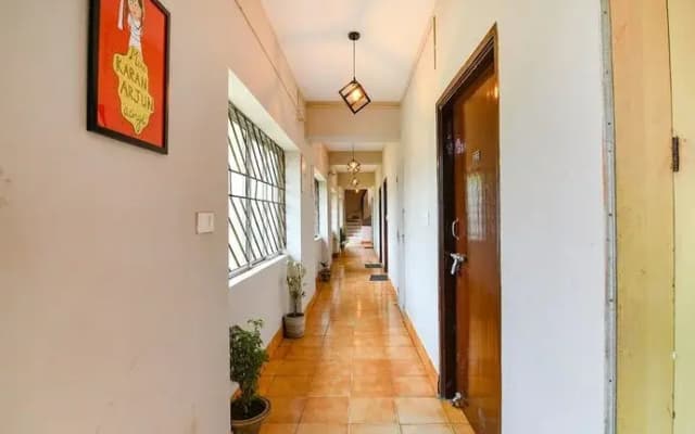 FabHotel Bollywood 2.0 - Nr. Padma Beach
