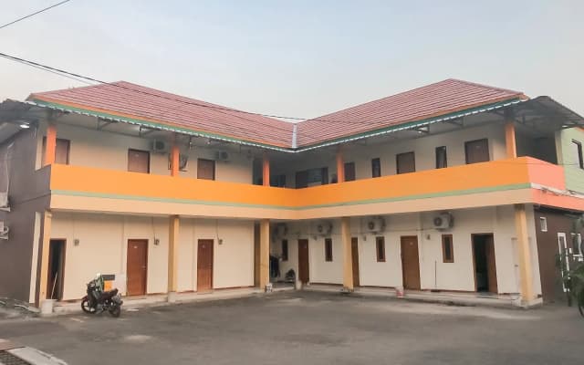 Pondokan Cempaka Cirebon RedPartner