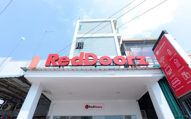 RedDoorz near Hang Nadim Batam Airport