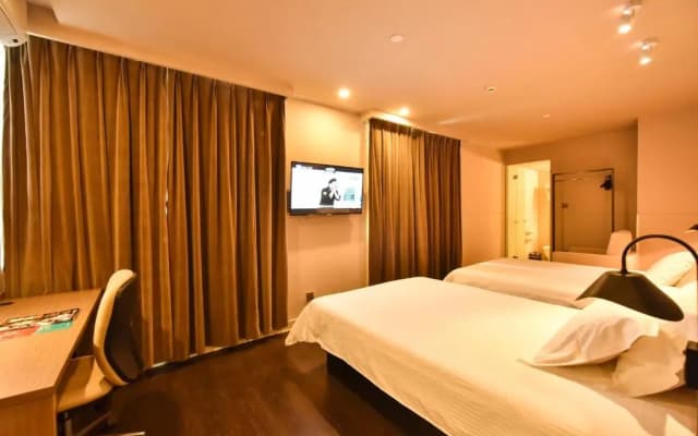Jinjiang Inn Select Haikou Qilou Old Street Binhai Avenue