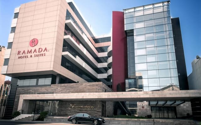 Ramada Hotel and Suites Baku