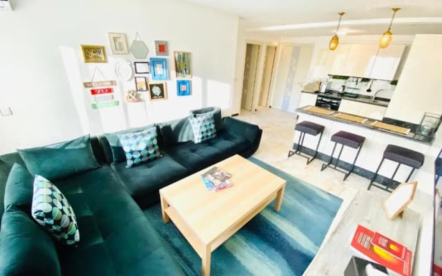 AiM HOUSE