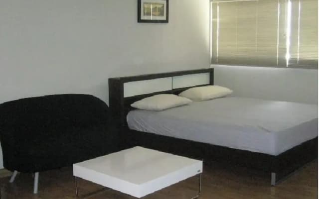 Room-chan Kim Don Mueang Guest House