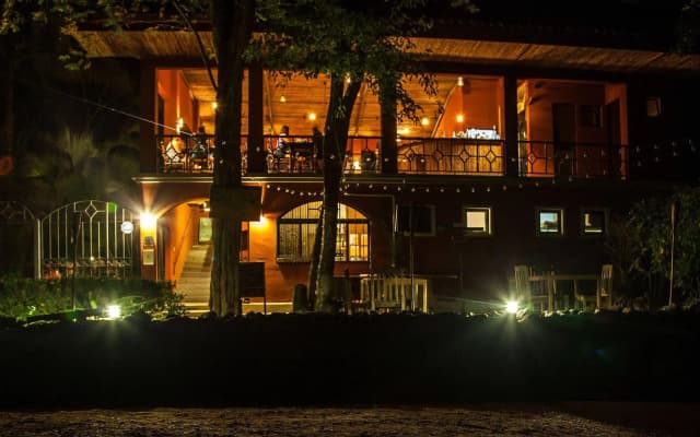 Hotel Cantarana