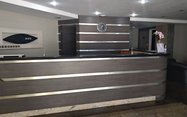 Plaza Suite Hotel