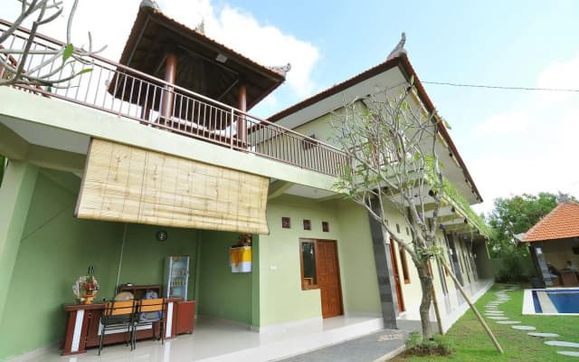 Cempaka Mas Guesthouse