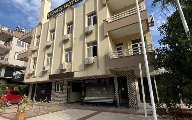 Gunes Hotel