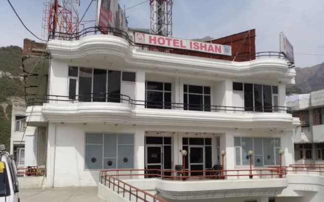 Goroomgo Hotel Ishan Katra