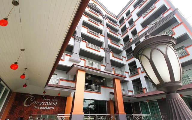 Convenient Grand Hotel