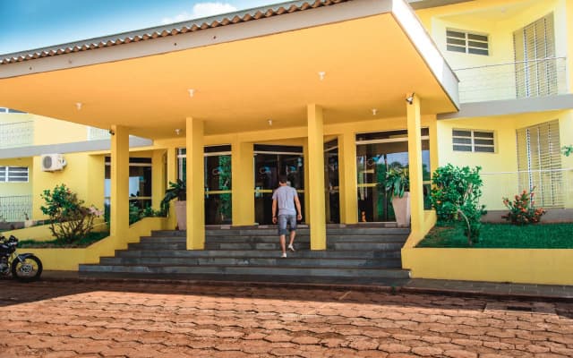 Canzi Cataratas Hotel