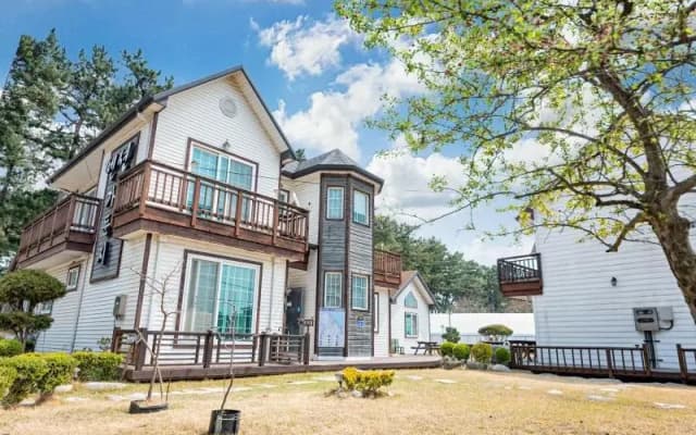 Gangnueng Gadunji Pension