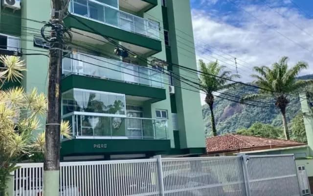 Cobertura 3 dormitórios, 2 vagas, churrasqueira, Wi-fi free, Ribeira Ubatuba