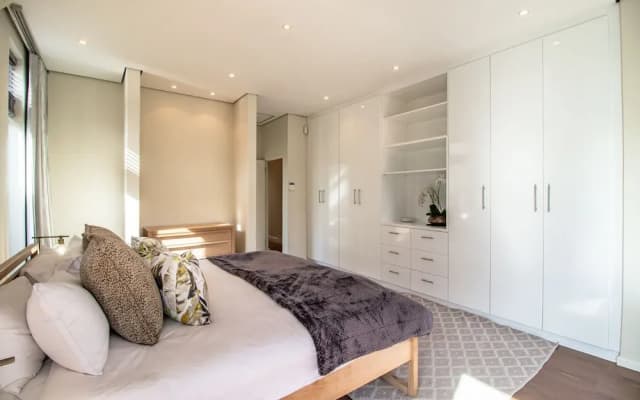 Bayhill Terrace 17 by CTHA
