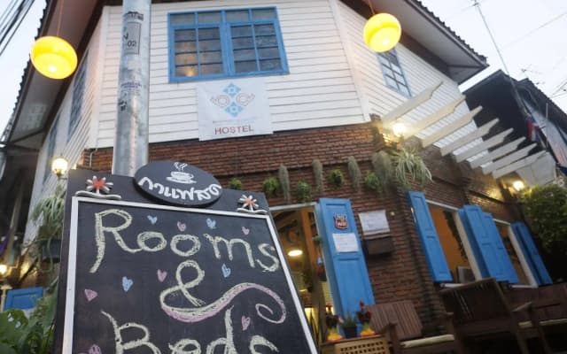 Baan Bangkok Backpackers Hostel