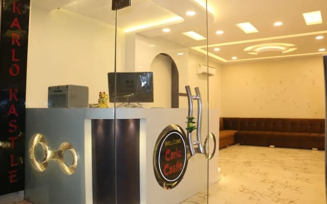 Hotel Karlo Kastle - Paharganj
