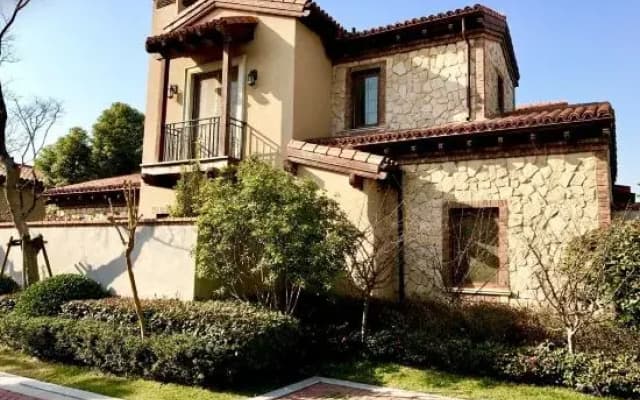 Windward Loch Club Villa （KunShanDianShanHu）