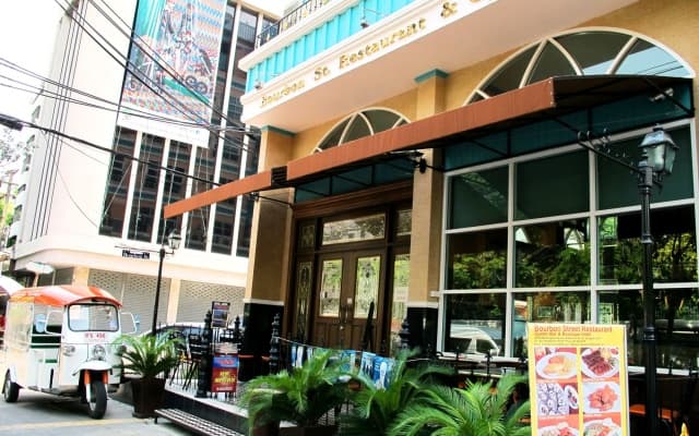 Bourbon St Boutique Hotel