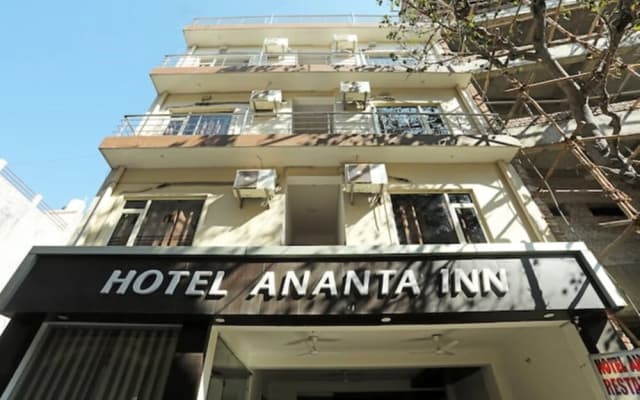 Hotel Ananta Inn