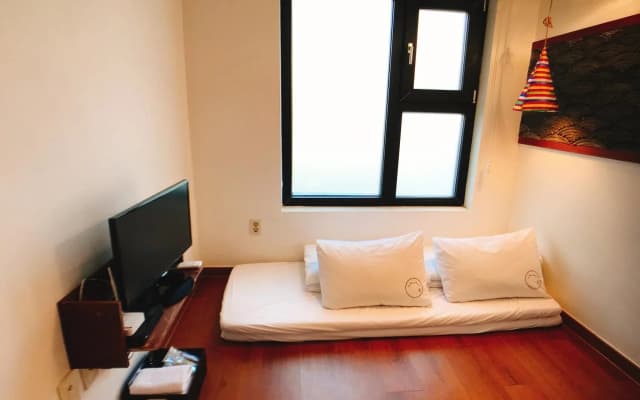 Hwon Guest House