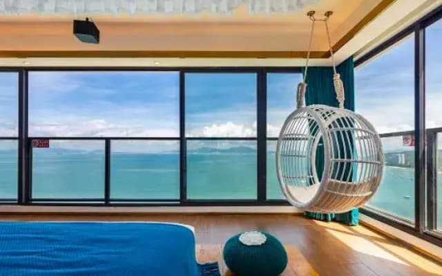 One meter homestay (Xunliao Bay Sea World Store)