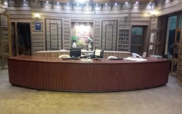 Goroomgo The Central Guest House Kanpur