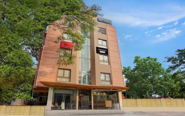 Super Townhouse Koramangala