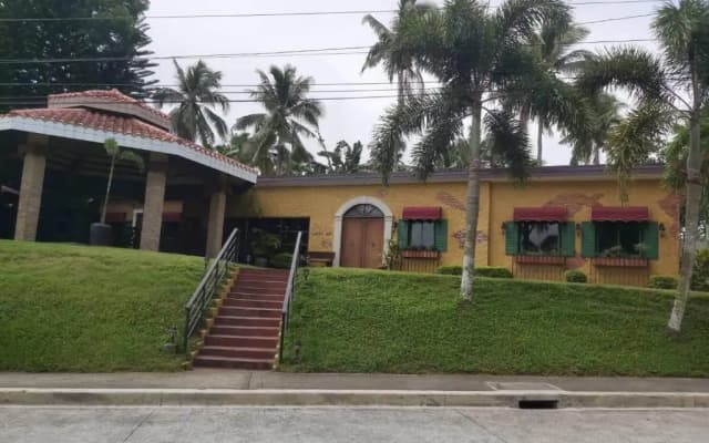 Affordable Tagaytay Monteluce 2 bedrooms with Pool G28