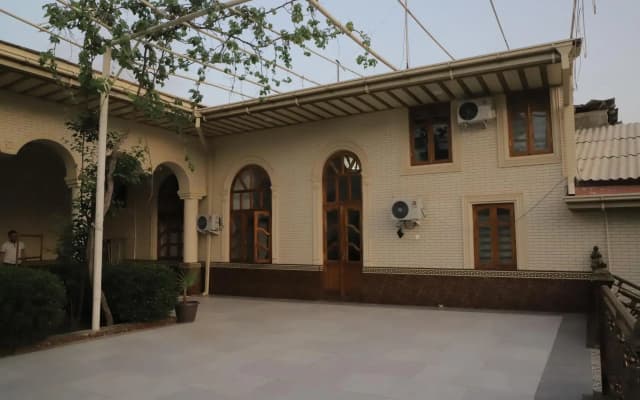 Art Marakand (Арт Мараканд)
