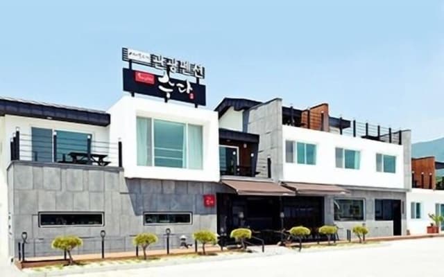 Seorabeol Togi Tourist Pension