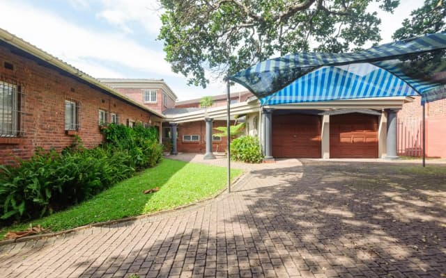 Palm View - Family Only - Adults and Children 18 and under