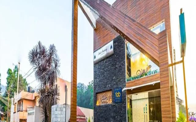 Fabhotel Sholas Residency I