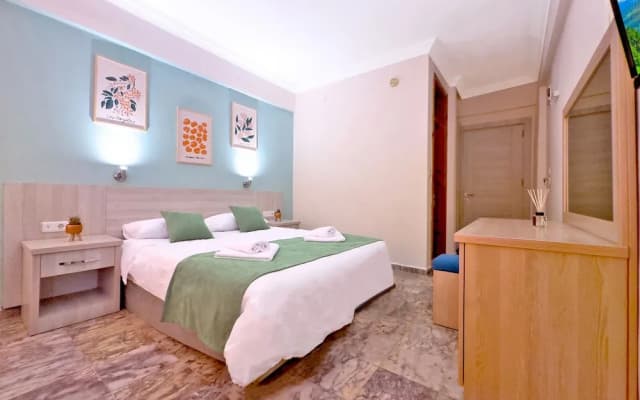 Native Hotel