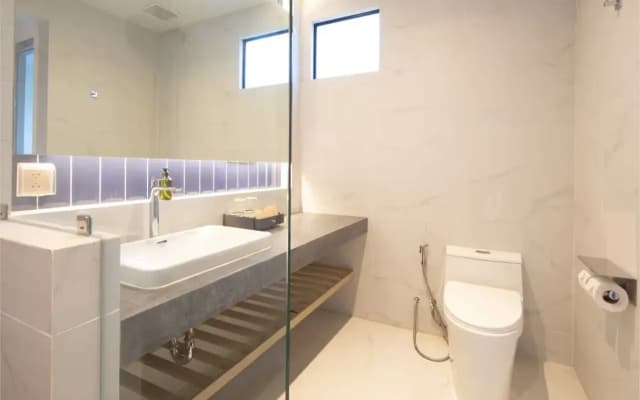 Lalynn Resort & Villas