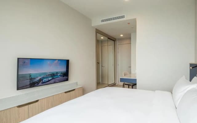 S. Sriracha Hotel and Residence