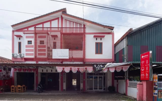 RedDoorz Near Universitas Muhammadiyah Pringsewu