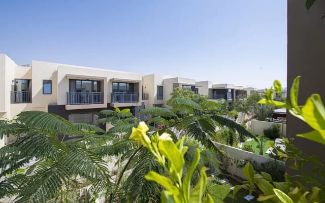 Dubai Hills Bespoke 4 Bedroom Villa