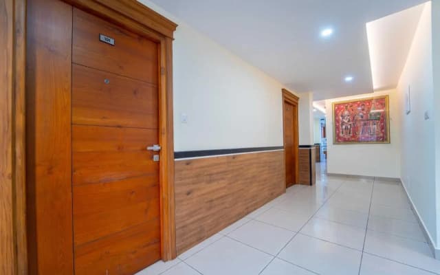 Treebo Sree Varshavilas Regency, 500 Mtrs From Guruvayoor Temple