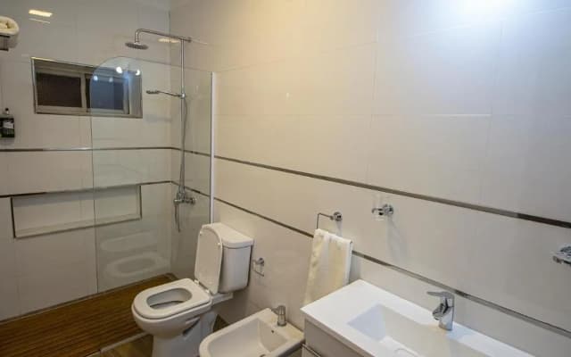 Salta Suite