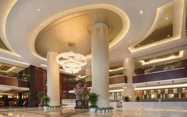 Maison New Century Hotel Cixi